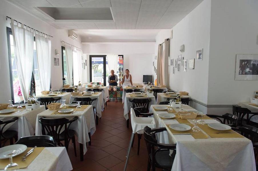 Hotel Annarita Ρίμινι Εξωτερικό φωτογραφία