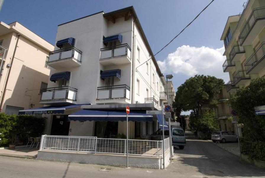 Hotel Annarita Ρίμινι Εξωτερικό φωτογραφία