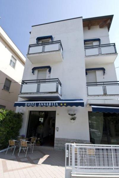 Hotel Annarita Ρίμινι Εξωτερικό φωτογραφία